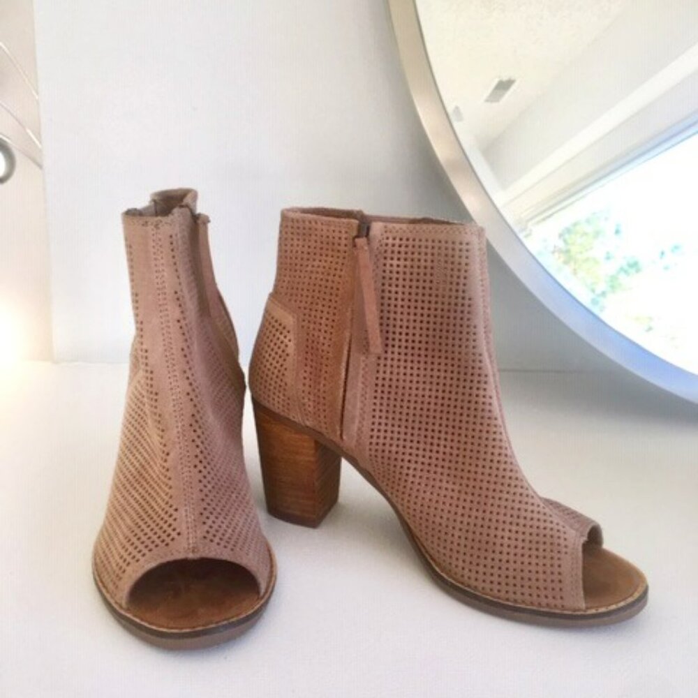 TOMS Bootie Majorca stucco suede brown peeptoe zipper ankle size 7